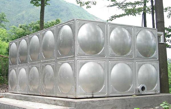 安裝水箱